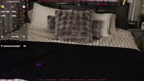 Scarlett online show from 26, 1, 2025