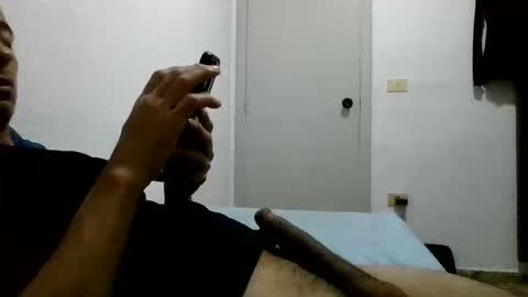 Snapshot of lovered6633 chatting on 3, 4, 2026 lovered6633 online show from 3, 4, 2026