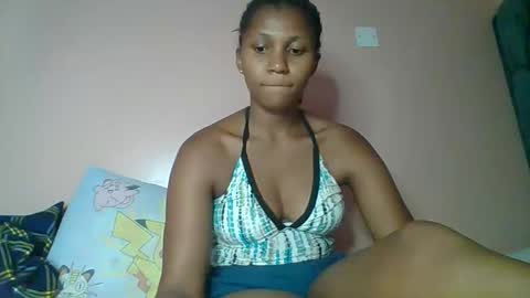 Snapshot of lovergal257 chatting on 13, 10, 2025 lovergal257 online show from 13, 10, 2025