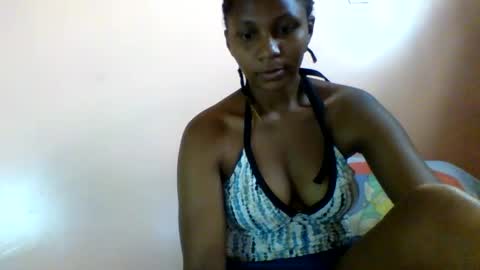 Snapshot of lovergal257 chatting on 14, 10, 2025 lovergal257 online show from 14, 10, 2025