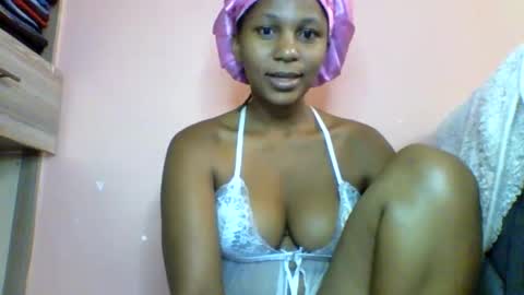 lovergal257 online show from 24, 3, 2026