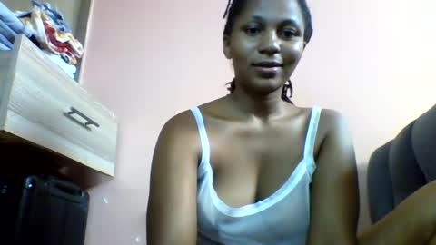 lovergal257 online show from 25, 4, 2026