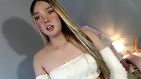 Snapshot of lovers_moon22 chatting on 21, 1, 2025 lovers moon22 online show from 21, 1, 2025