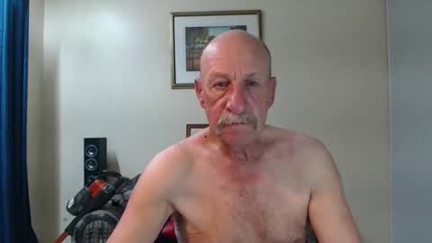 Snapshot of lovesblackazz chatting on 3, 11, 2025 Lovesblackazz online show from 3, 11, 2025