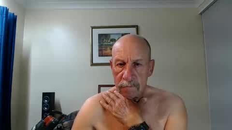 Snapshot of lovesblackazz chatting on 5, 11, 2025 Lovesblackazz online show from 5, 11, 2025