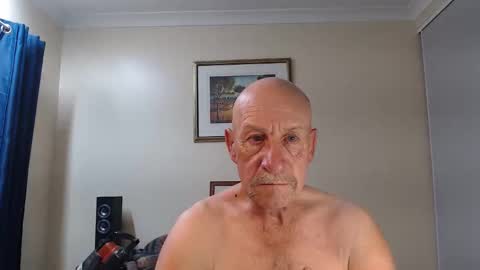 Snapshot of lovesblackazz chatting on 30, 11, 2025 Lovesblackazz online show from 30, 11, 2025