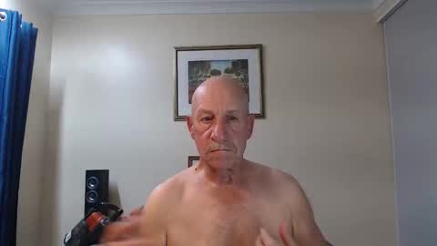 Snapshot of lovesblackazz chatting on 22, 12, 2025 Lovesblackazz online show from 22, 12, 2025