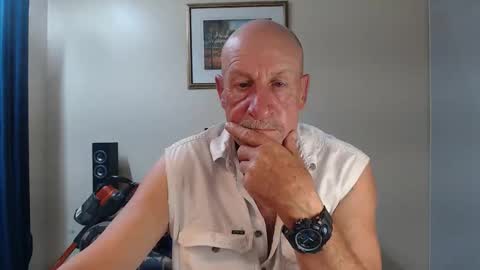 Snapshot of lovesblackazz chatting on 19, 3, 2026 Lovesblackazz online show from 19, 3, 2026