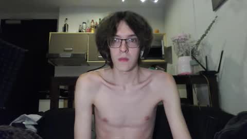 LovesomeCookie online show from 9, 9, 2025