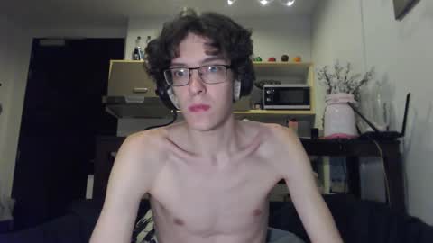 LovesomeCookie online show from 10, 10, 2025