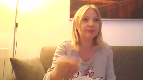 Marlyn online show from 19, 12, 2024