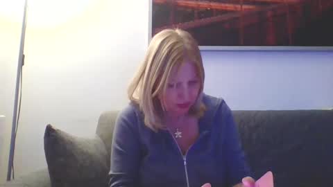 Marlyn online show from 21, 1, 2025