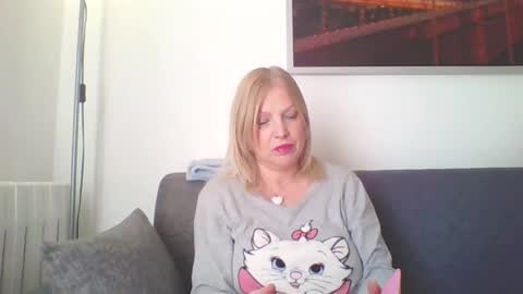 Marlyn online show from 30, 1, 2025