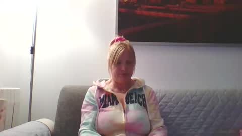 Marlyn online show from 9, 10, 2025