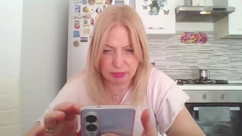 Marlyn online show from 17, 4, 2026