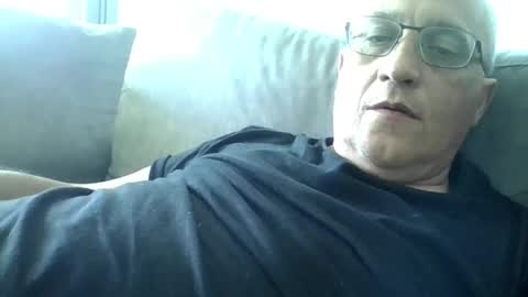 Snapshot of lovetightass251577 chatting on 22, 5, 2026 lovetightass online show from 22, 5, 2026
