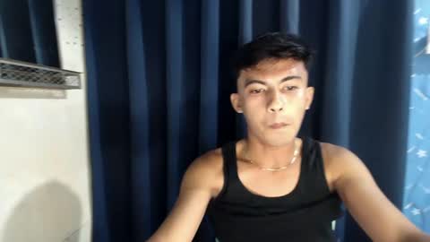 lovetosuckxox online show from 10, 2, 2025