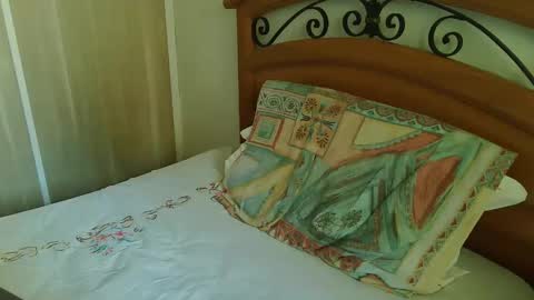 slave lovina online show from 8, 3, 2026