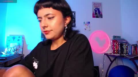 loving_alma online show from 25, 9, 2025