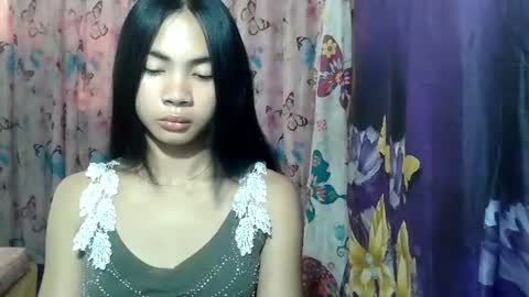 loving_rhean online show from 5, 7, 2026