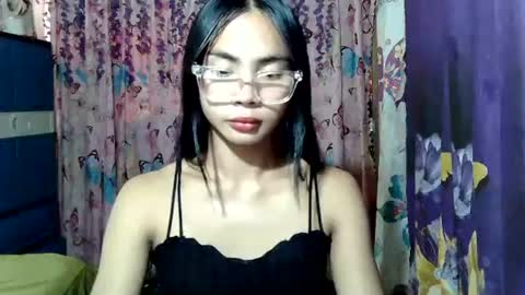 loving_rhean online show from 27, 7, 2026