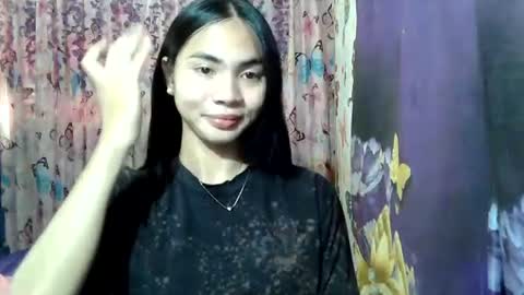 loving_rhean online show from 5, 8, 2026