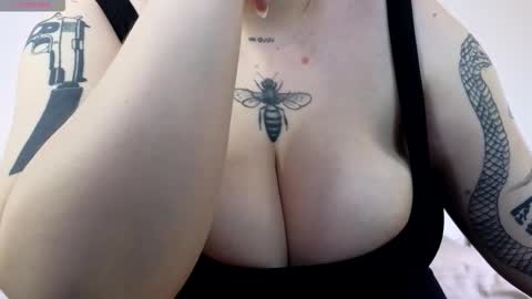 Snapshot of lovingedem chatting on 17, 3, 2026 Call me Aphrodite online show from 17, 3, 2026