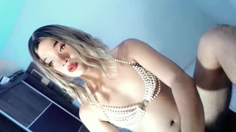 Lovingmonaru969 online show from 2, 10, 2025