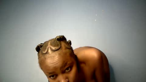 lovly_lastborn online show from 9, 3, 2026