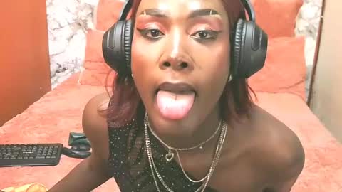 Snapshot of lsnnickykhanyile chatting on 8, 7, 2026 lsnnickykhanyile online show from 8, 7, 2026