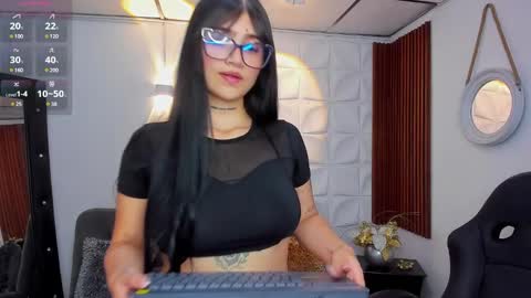 Luana online show from 7, 2, 2025