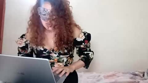 luanapowerful online show from 22, 2, 2025