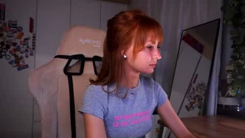 Snapshot of lubafox chatting on 8, 7, 2026 Luba online show from 8, 7, 2026