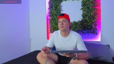 luc_sforza online show from 30, 10, 2025