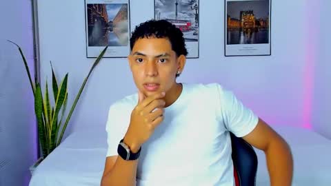 Lucas Blake online show from 3, 11, 2025