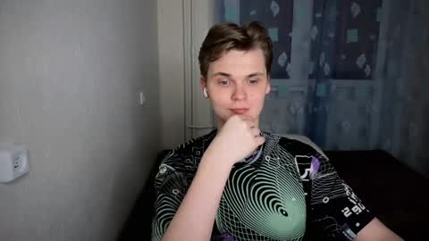 Snapshot of lucas_dany chatting on 9, 12, 2024 Lucas Gill online show from 9, 12, 2024