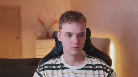 Snapshot of lucas_dany chatting on 12, 9, 2025 Lucas Gill online show from 12, 9, 2025