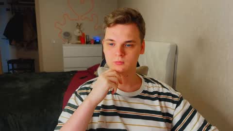 Snapshot of lucas_dany chatting on 18, 12, 2025 Lucas Gill online show from 18, 12, 2025