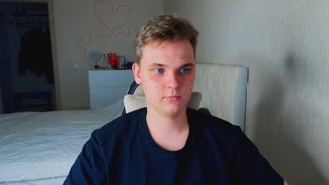 Snapshot of lucas_dany chatting on 10, 1, 2026 Lucas Gill online show from 10, 1, 2026