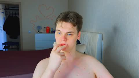 Snapshot of lucas_dany chatting on 14, 3, 2026 Lucas Gill online show from 14, 3, 2026