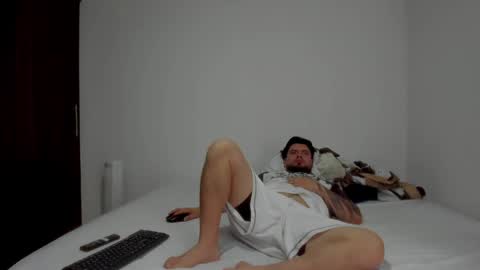 lucas_estrada1 online show from 12, 4, 2026