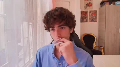 Snapshot of lucas_xo chatting on 14, 10, 2025 lucas_xo online show from 14, 10, 2025