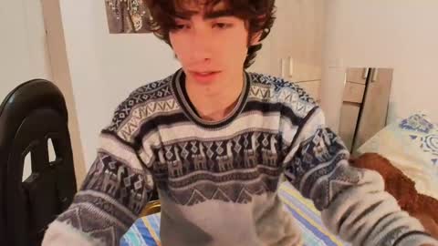 Snapshot of lucas_xo chatting on 18, 10, 2025 lucas_xo online show from 18, 10, 2025