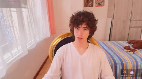 lucas_xo online show from 12, 11, 2025