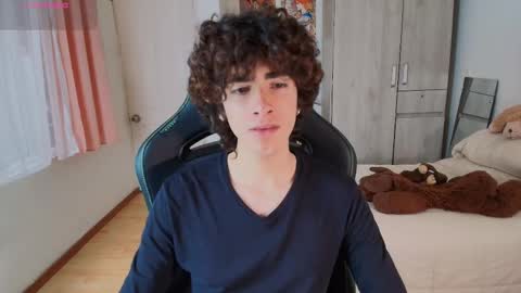 lucas_xo online show from 21, 12, 2025