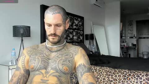 lucasexclusive online show from 2, 1, 2025