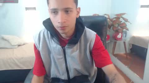 Snapshot of lucasssmith11 chatting on 30, 11, 2025 LucassSmith11 online show from 30, 11, 2025