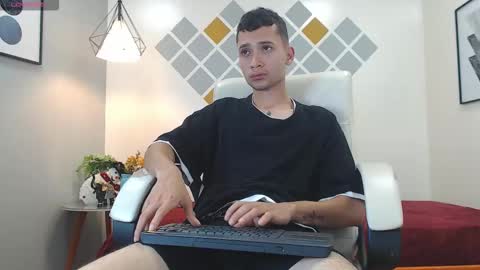 Snapshot of lucasssmith11 chatting on 19, 1, 2026 LucassSmith11 online show from 19, 1, 2026