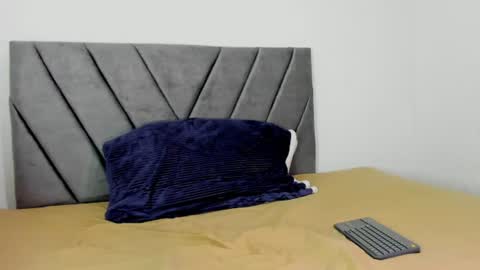 LUCAS TORREZ online show from 1, 8, 2026