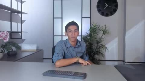 Snapshot of lucca_moreti chatting on 21, 3, 2026 Lucca Moreti online show from 21, 3, 2026